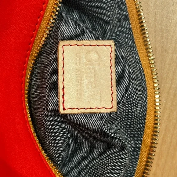 Clare V. Petit Moyen - Picture 4 of 8